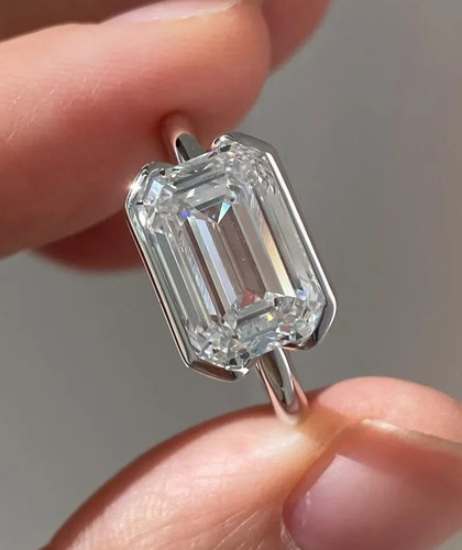Raro anello solitario - , diamante