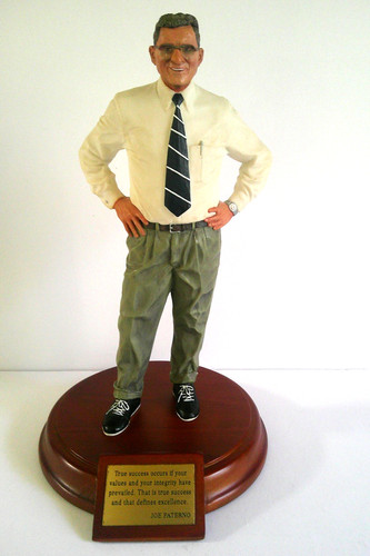 Figurina statua penn - figurina/statua, state